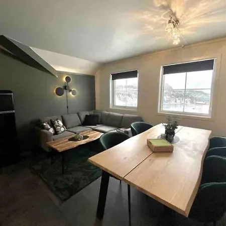 Topp Out Gautefall Апартаменты Drangedal