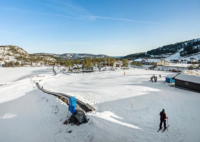 Topp Out Gautefall * Drangedal